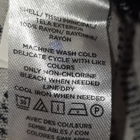 Loft Woven Jacquard Shorts, Textured Pattern, Contemporary Style Plus‎ Size 16 - Picture 7 of 8